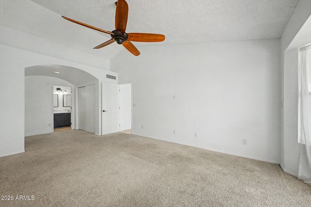 1301 E TARO Lane, Phoenix, AZ 85024