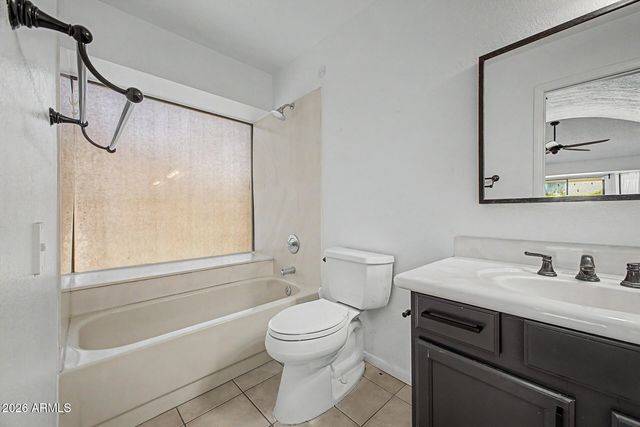 1301 E TARO Lane, Phoenix, AZ 85024