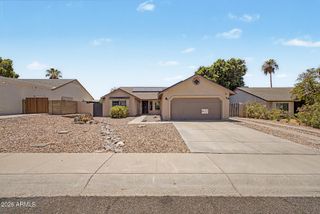 1301 E TARO Lane, Phoenix, AZ 85024