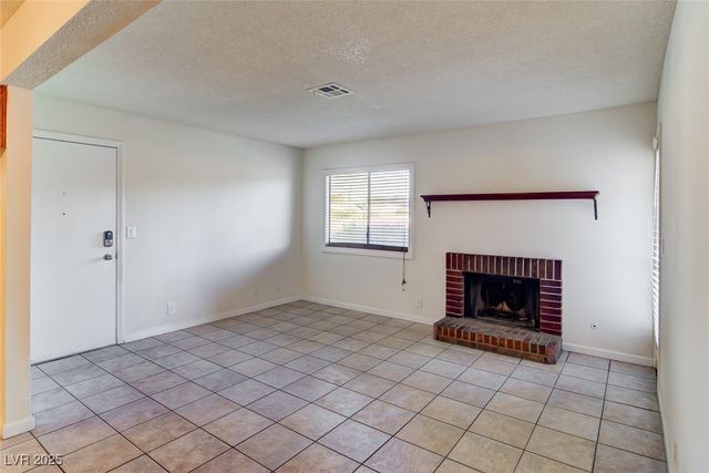 1701 East Katie Avenue 95, Las Vegas, NV 89119