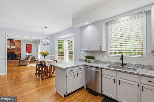 204 WESTOVER PKWY, Locust Grove, VA 22508