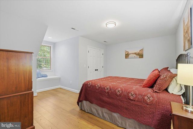 204 WESTOVER PKWY, Locust Grove, VA 22508
