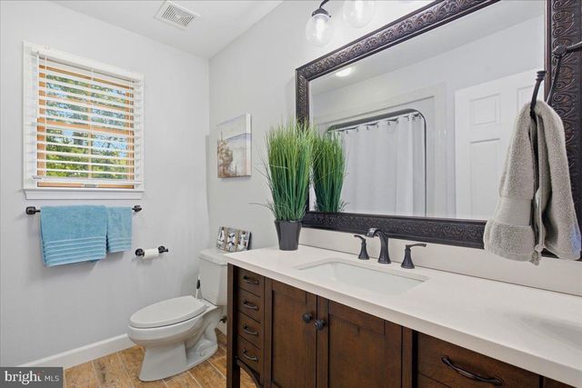 204 WESTOVER PKWY, Locust Grove, VA 22508