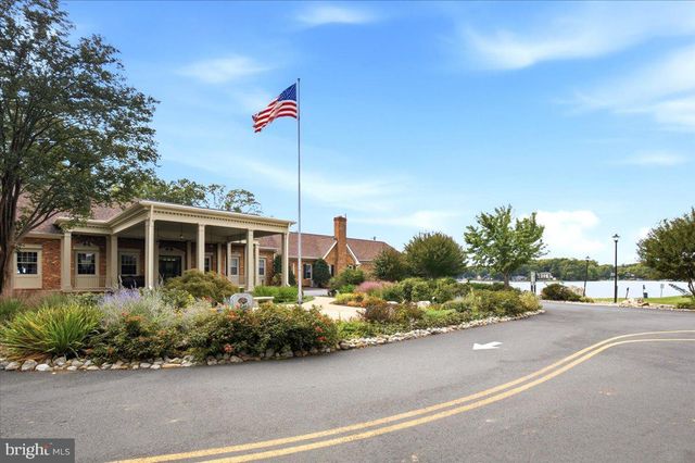 204 WESTOVER PKWY, Locust Grove, VA 22508