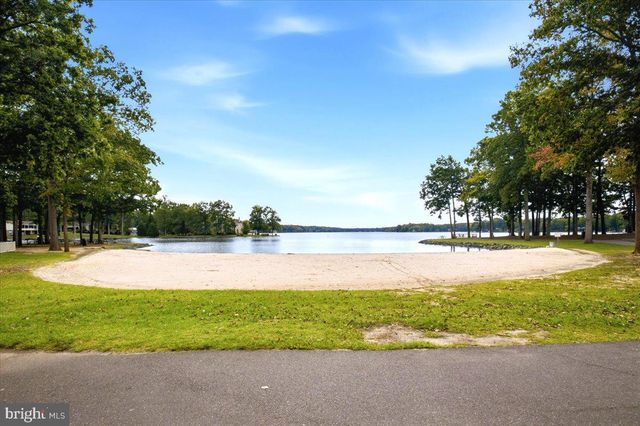 204 WESTOVER PKWY, Locust Grove, VA 22508