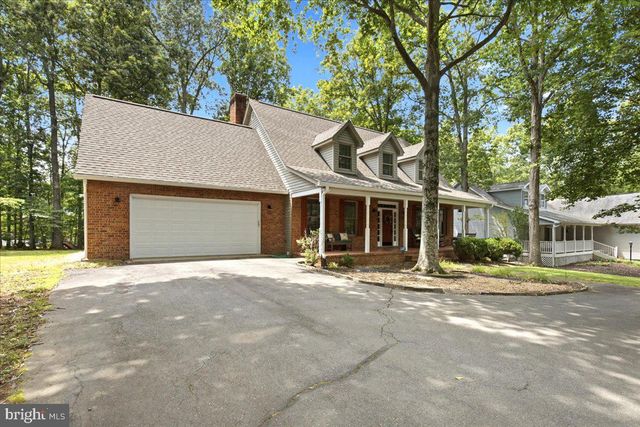 204 WESTOVER PKWY, Locust Grove, VA 22508