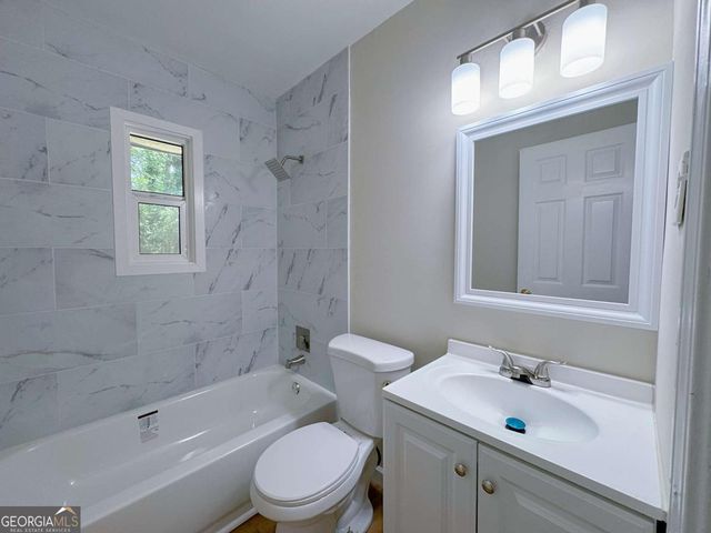 634 Currie Drive, Forest Park, GA 30297