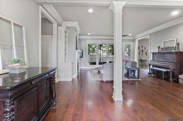 5826 Nature Trail Dr, Baton Rouge, LA 70817