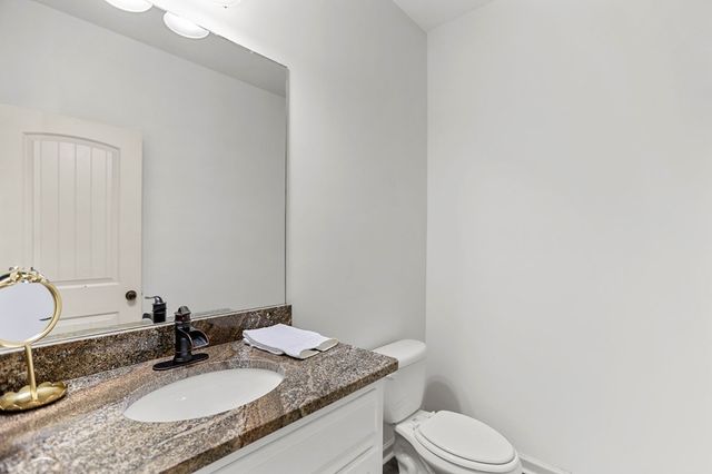 30 Camden Circle, Newnan, GA 30265