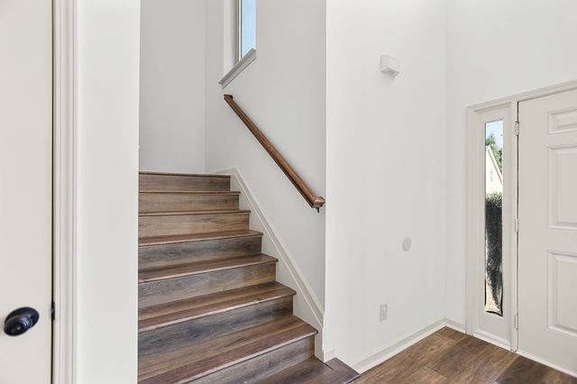 30 Camden Circle, Newnan, GA 30265