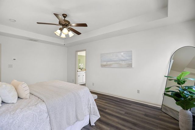 30 Camden Circle, Newnan, GA 30265