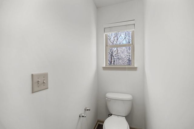 30 Camden Circle, Newnan, GA 30265