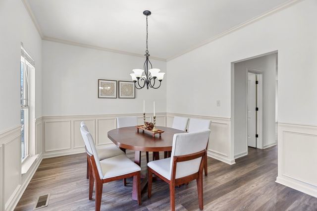 30 Camden Circle, Newnan, GA 30265