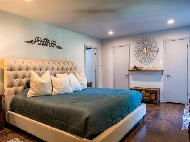 252 Meadowlakes DR, Meadowlakes, TX 78654