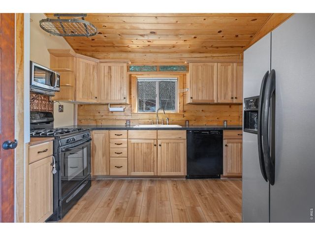 305 Genevas Way, Black Hawk, CO 80422