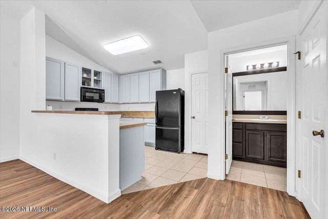 2200 MARSH HAWK Lane 410, Fleming Island, FL 32003