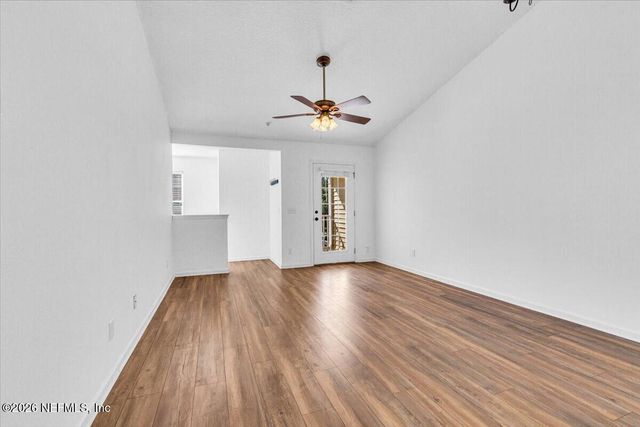 2200 MARSH HAWK Lane 410, Fleming Island, FL 32003