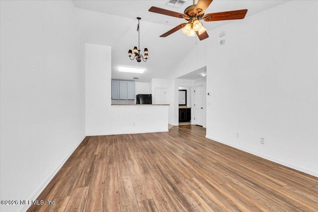 2200 MARSH HAWK Lane 410, Fleming Island, FL 32003