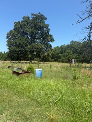 2324 CR 44550 Road, Paris, TX 75462