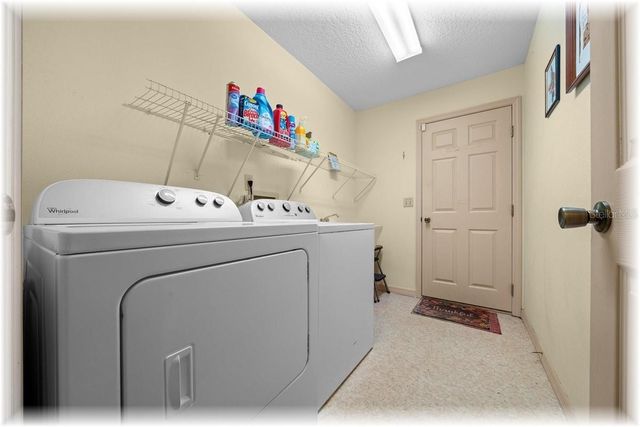 8740 SE 61 AVENUE, Ocala, FL 34472