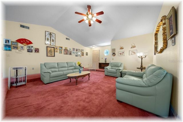 8740 SE 61 AVENUE, Ocala, FL 34472