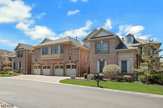 5 Green Way, New Providence Boro, NJ 07974