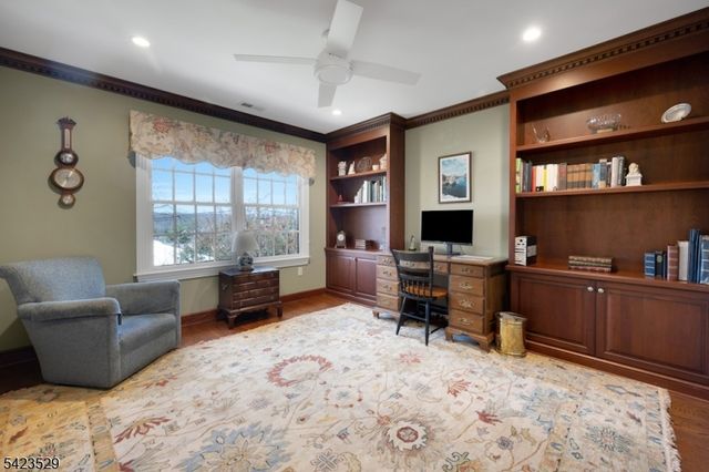 5 Green Way, New Providence Boro, NJ 07974