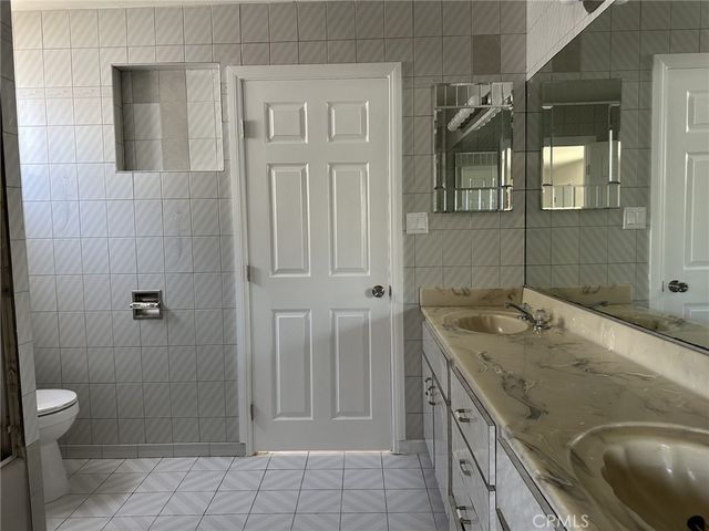 6443 Longridge, Van Nuys, CA 91401