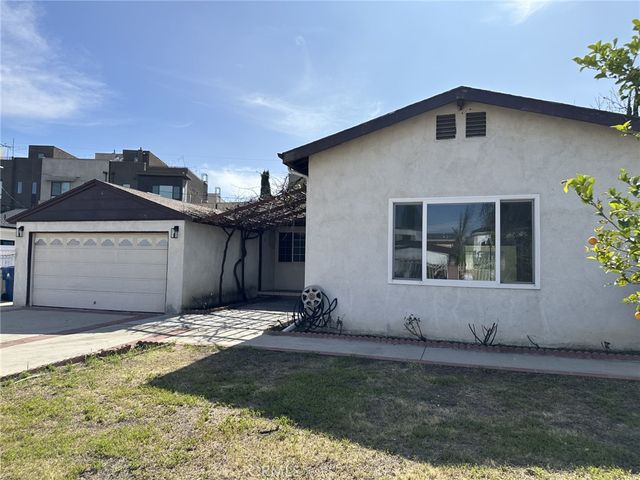 6443 Longridge, Van Nuys, CA 91401