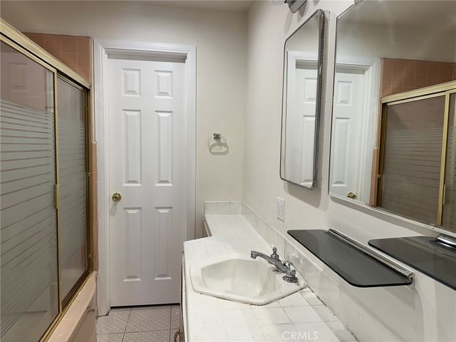 6443 Longridge, Van Nuys, CA 91401