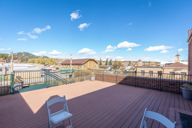 619 MT RUSHMORE RD, Custer, SD 57730