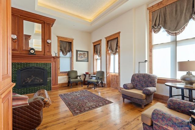 619 MT RUSHMORE RD, Custer, SD 57730