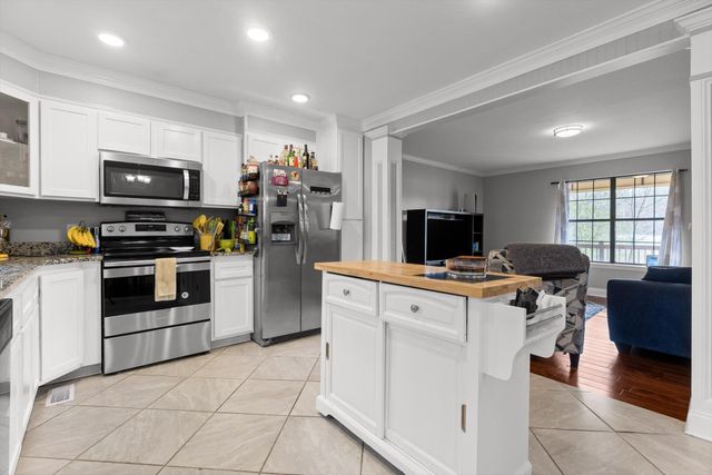 8651 Highway 58, Harrison, TN 37341