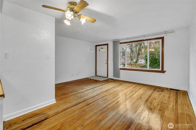 4812 S 172nd Place, Seatac, WA 98188