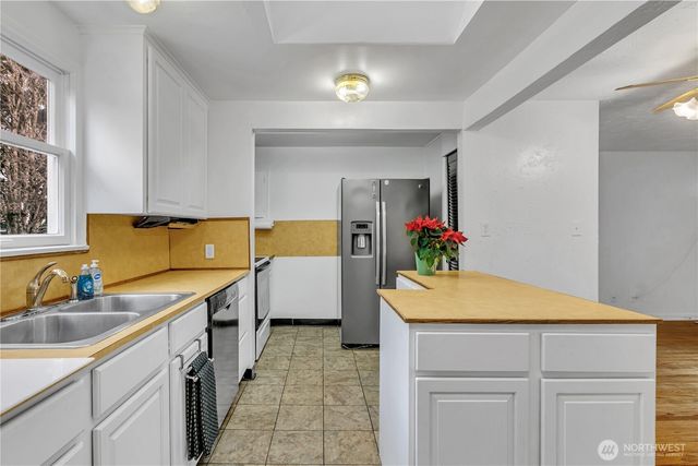 4812 S 172nd Place, Seatac, WA 98188