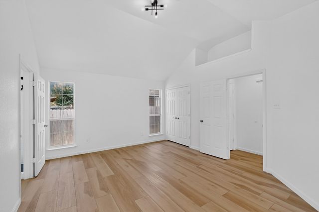 5203 Alta Vista Lane, Arlington, TX 76017