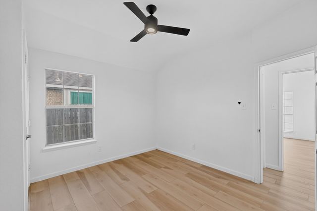5203 Alta Vista Lane, Arlington, TX 76017