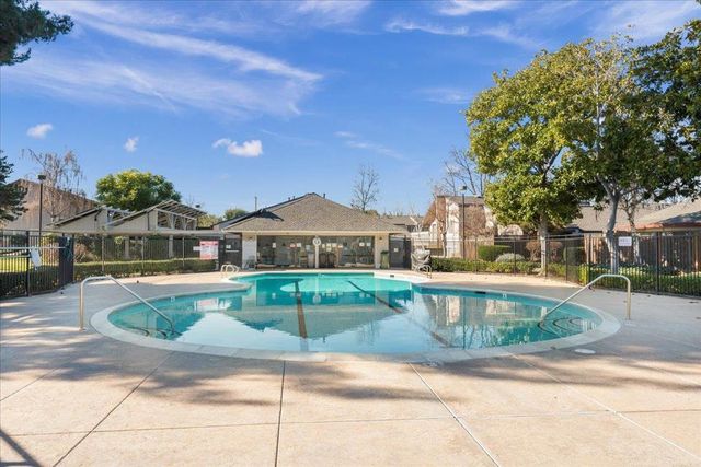 1466 Woodgrove Square, San Jose, CA 95117