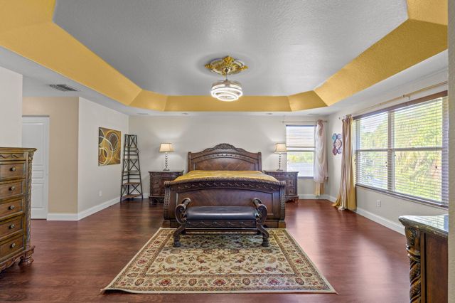 5033 Solar Point Drive, Greenacres, FL 33463