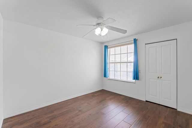 5033 Solar Point Drive, Greenacres, FL 33463