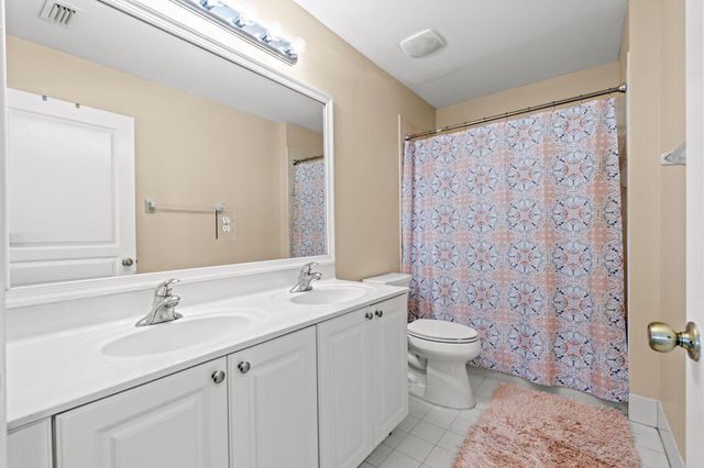 5033 Solar Point Drive, Greenacres, FL 33463