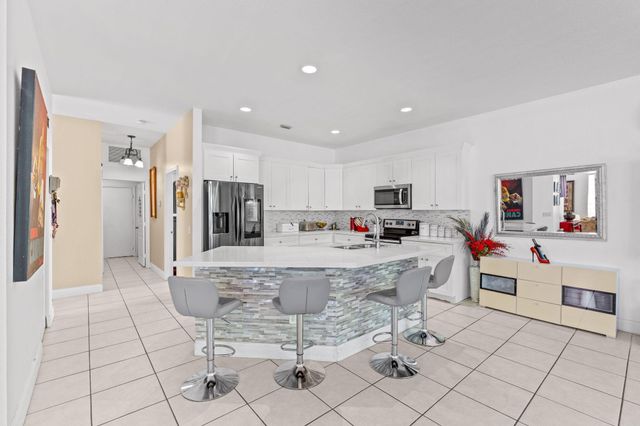 5033 Solar Point Drive, Greenacres, FL 33463