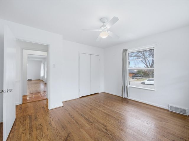 514 W Ridgewood Drive, Garland, TX 75041