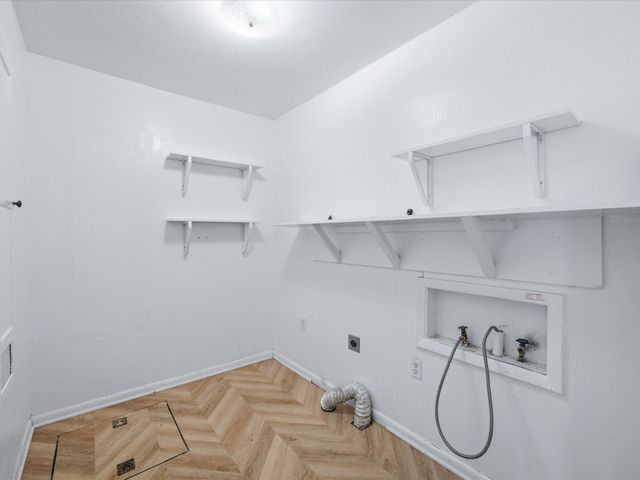 514 W Ridgewood Drive, Garland, TX 75041