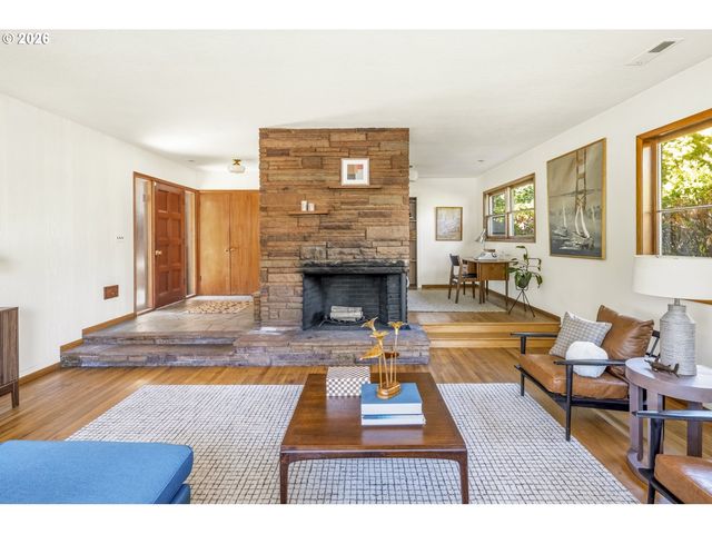 5805 Ne 38th Ave, Portland, OR 97211