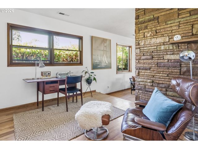 5805 Ne 38th Ave, Portland, OR 97211