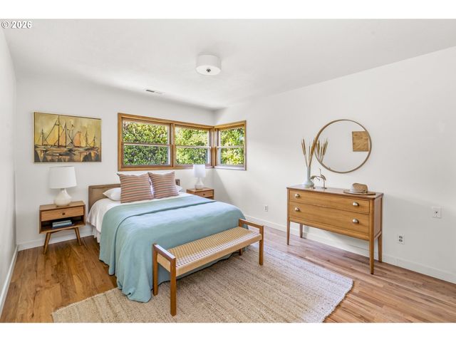 5805 Ne 38th Ave, Portland, OR 97211