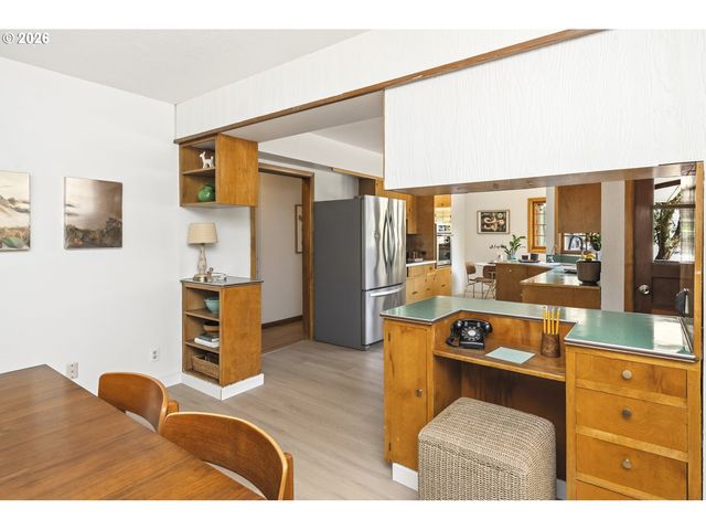 5805 Ne 38th Ave, Portland, OR 97211