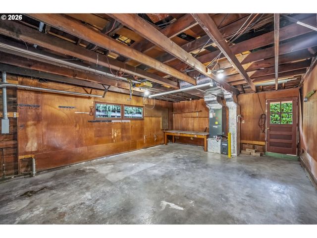 5805 Ne 38th Ave, Portland, OR 97211