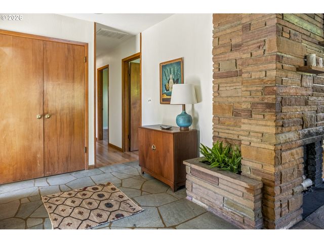 5805 Ne 38th Ave, Portland, OR 97211
